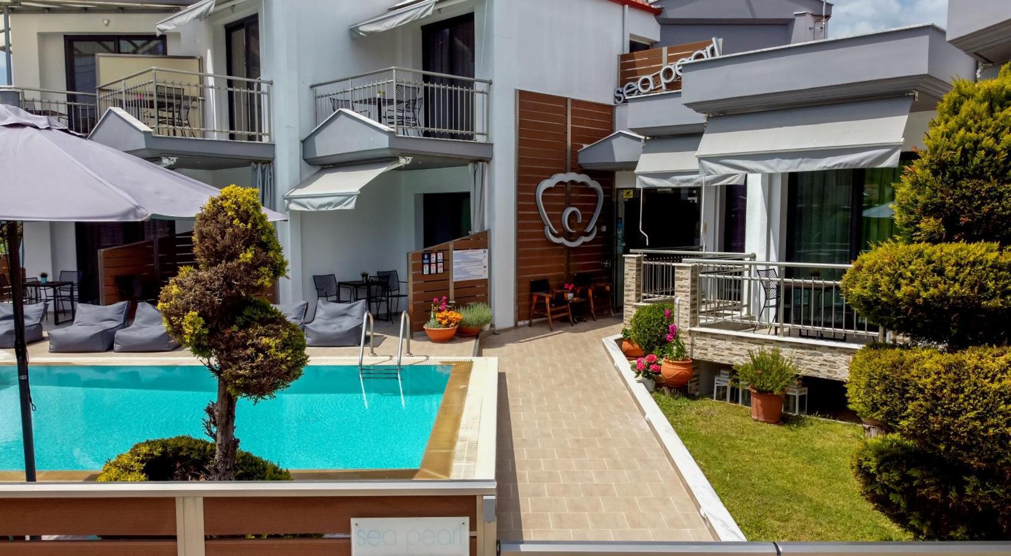 Sea Pearl Luxury Apartments Nea Vrasna Exterior photo