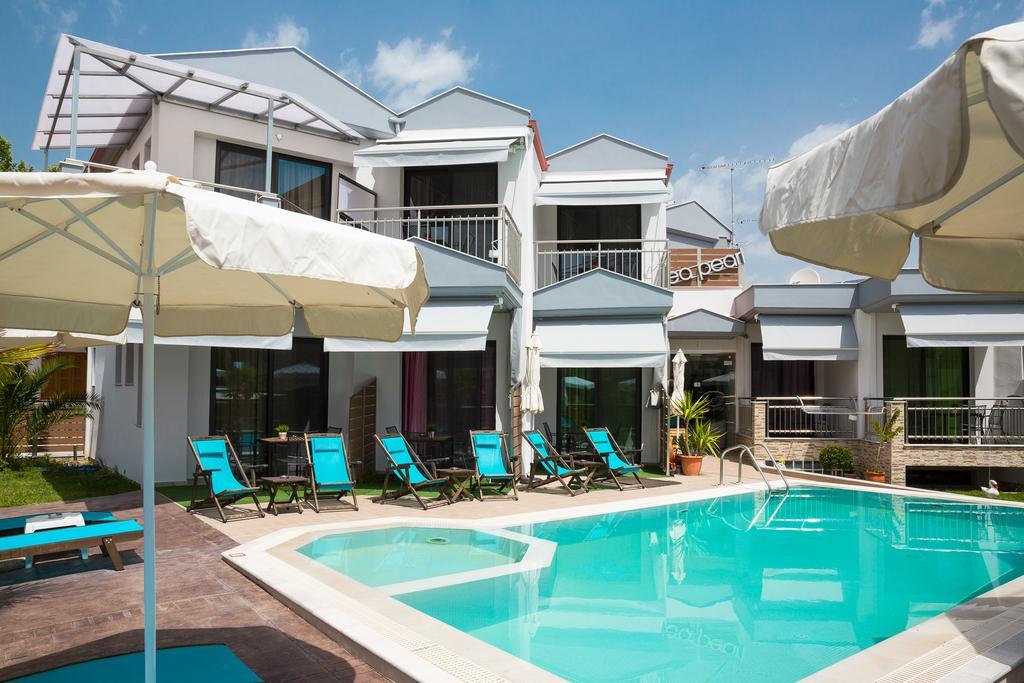 Sea Pearl Luxury Apartments Nea Vrasna Exterior photo